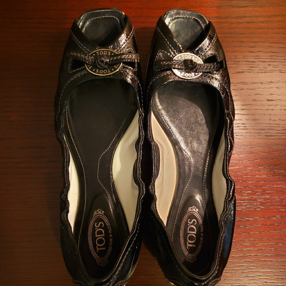 Tods Black Leather Ballerinas